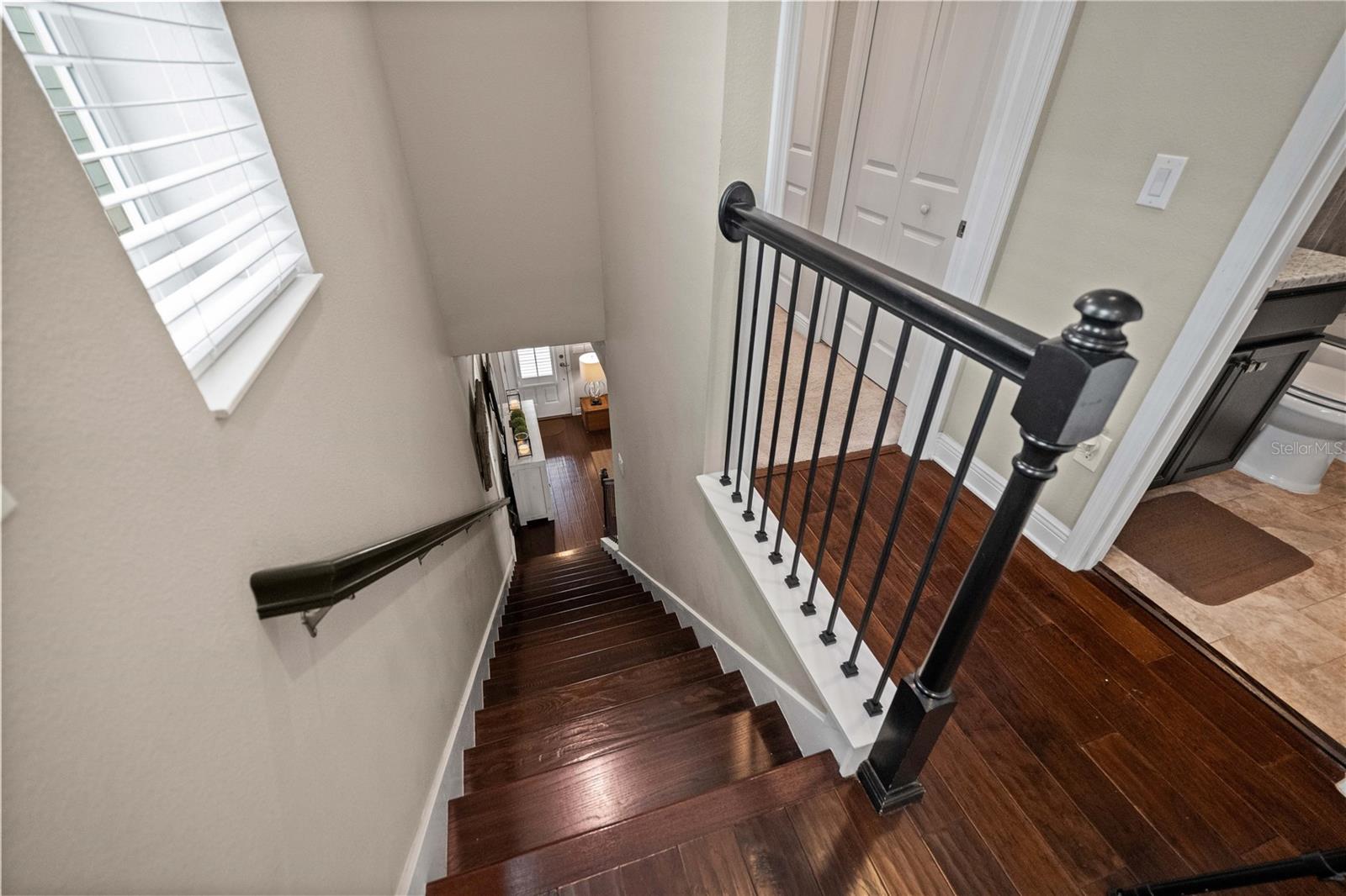 Image 16 of 51 For 210 Cutlass Way