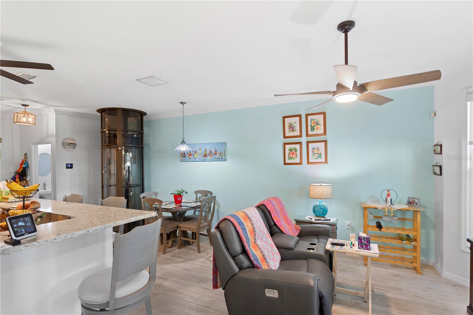 Image 8 of 50 For 350 2nd Street N 6