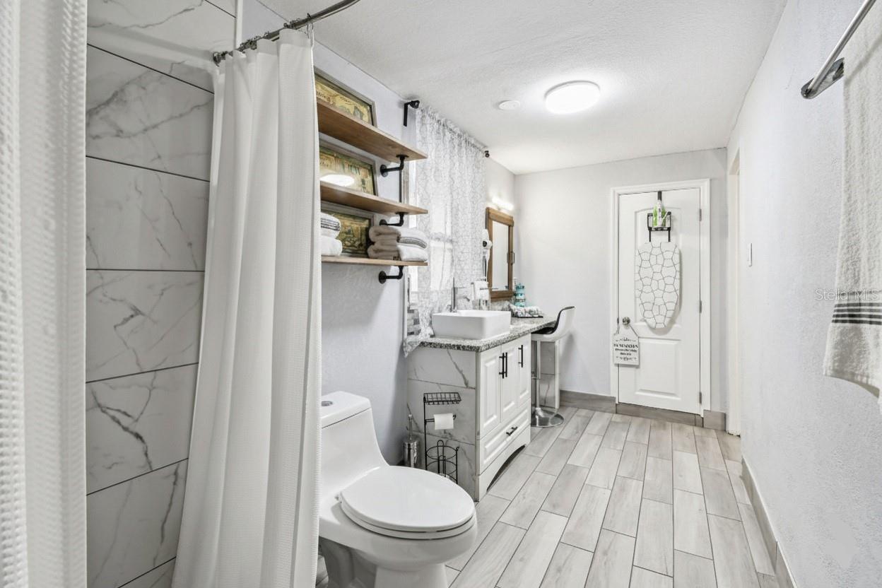 Image 48 of 66 For 3613 Minnehaha Street