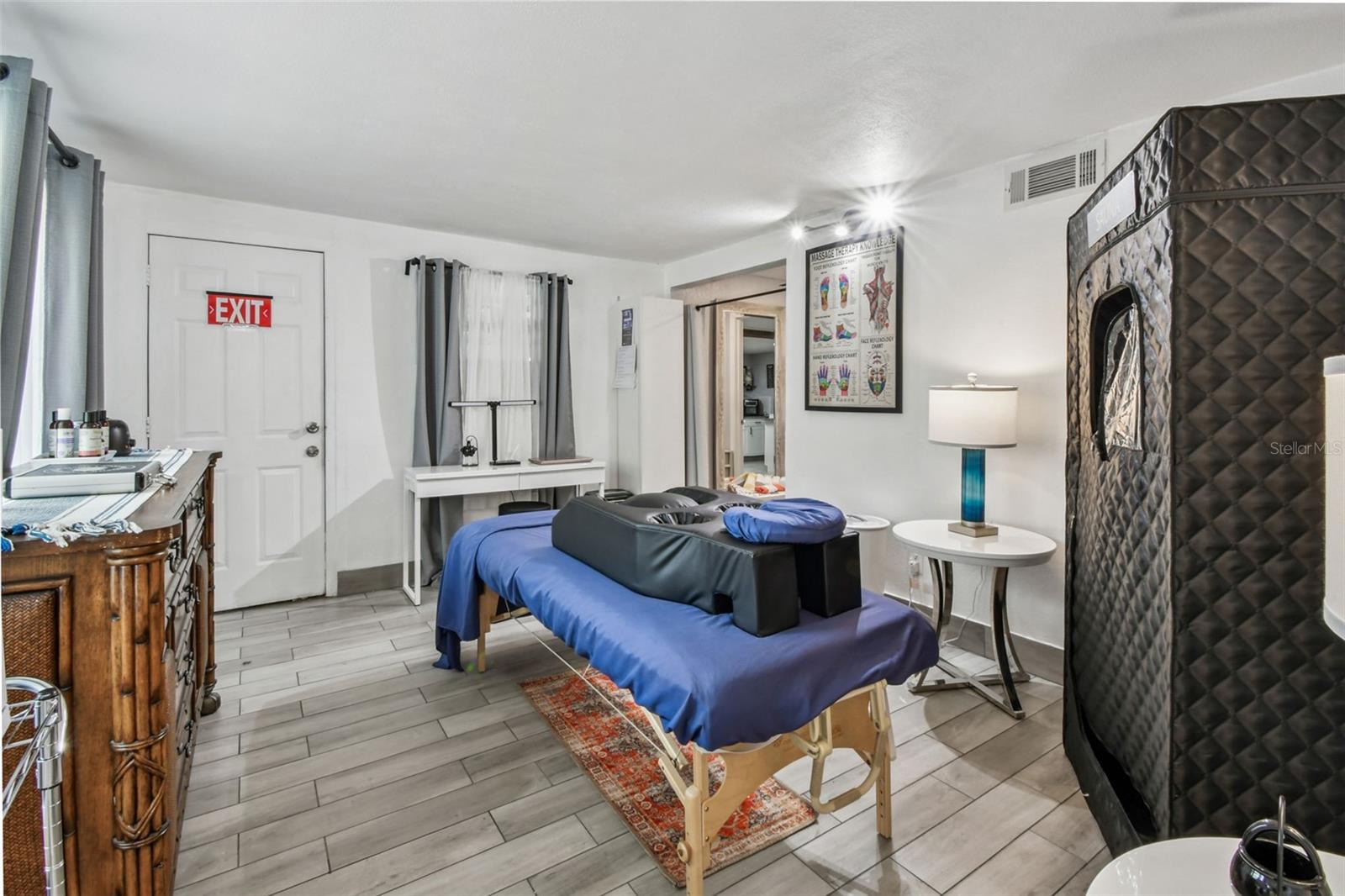 Image 54 of 66 For 3613 Minnehaha Street