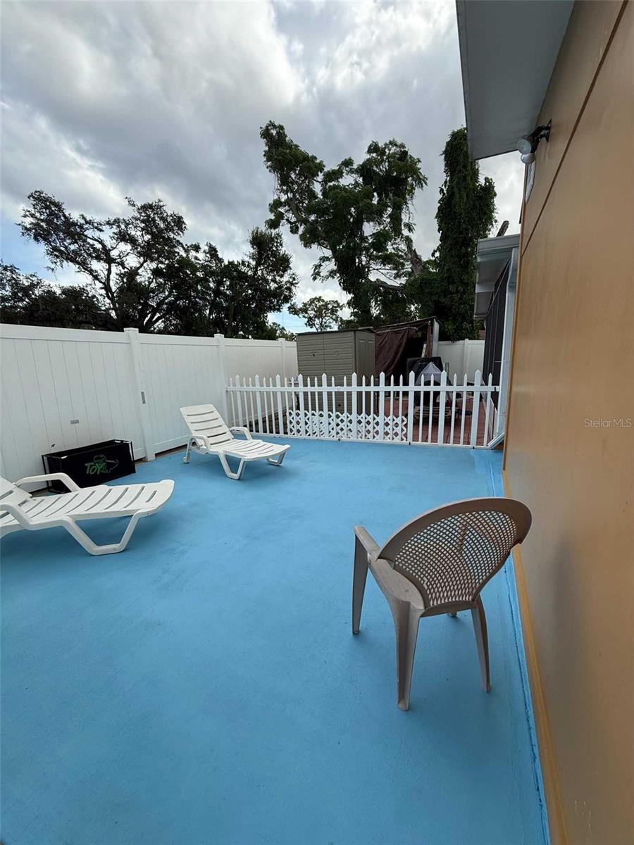 Image 23 of 32 For 7409 Tampania Avenue