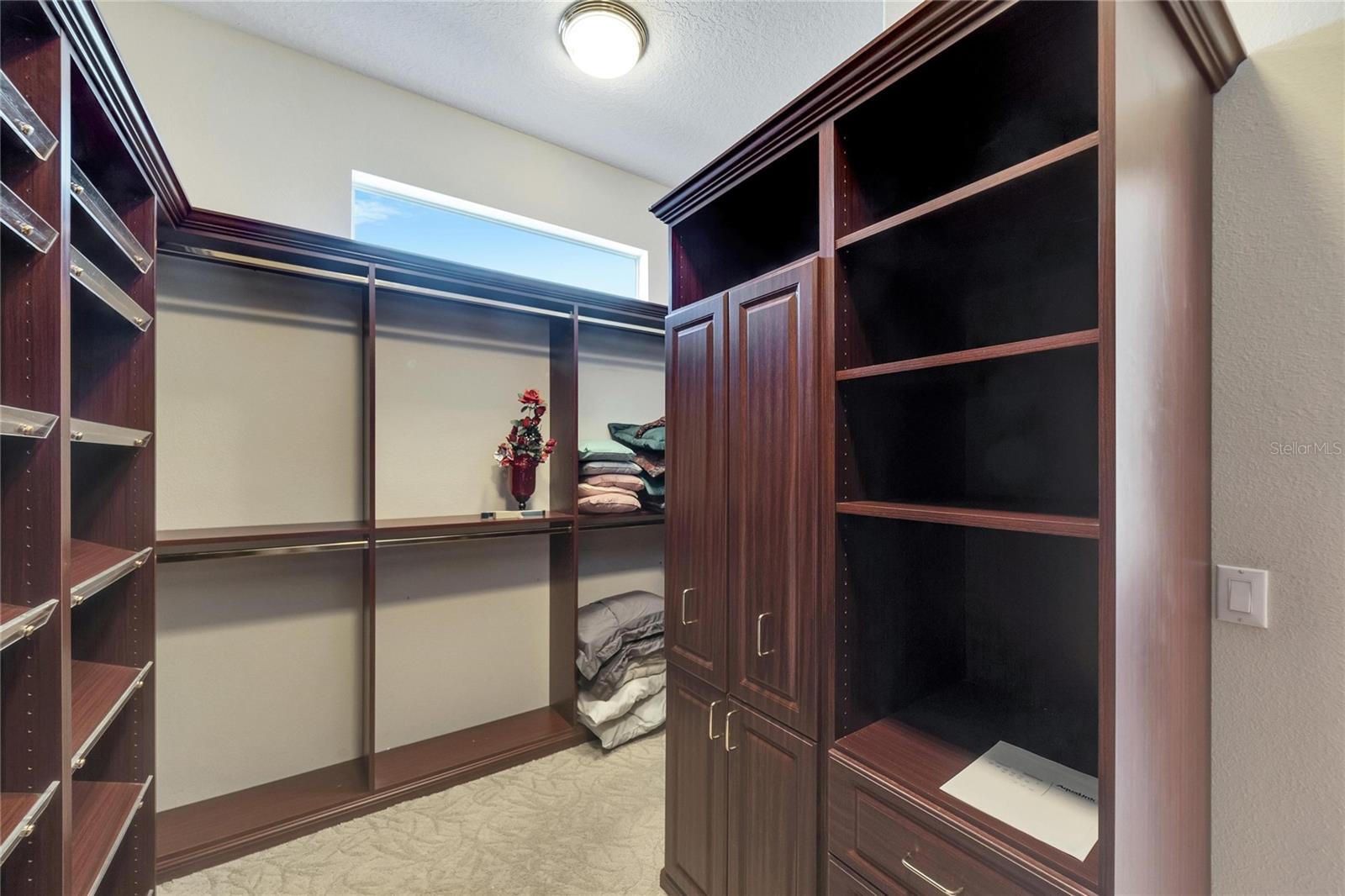 Image 35 of 66 For 17904 Cachet Isle Drive