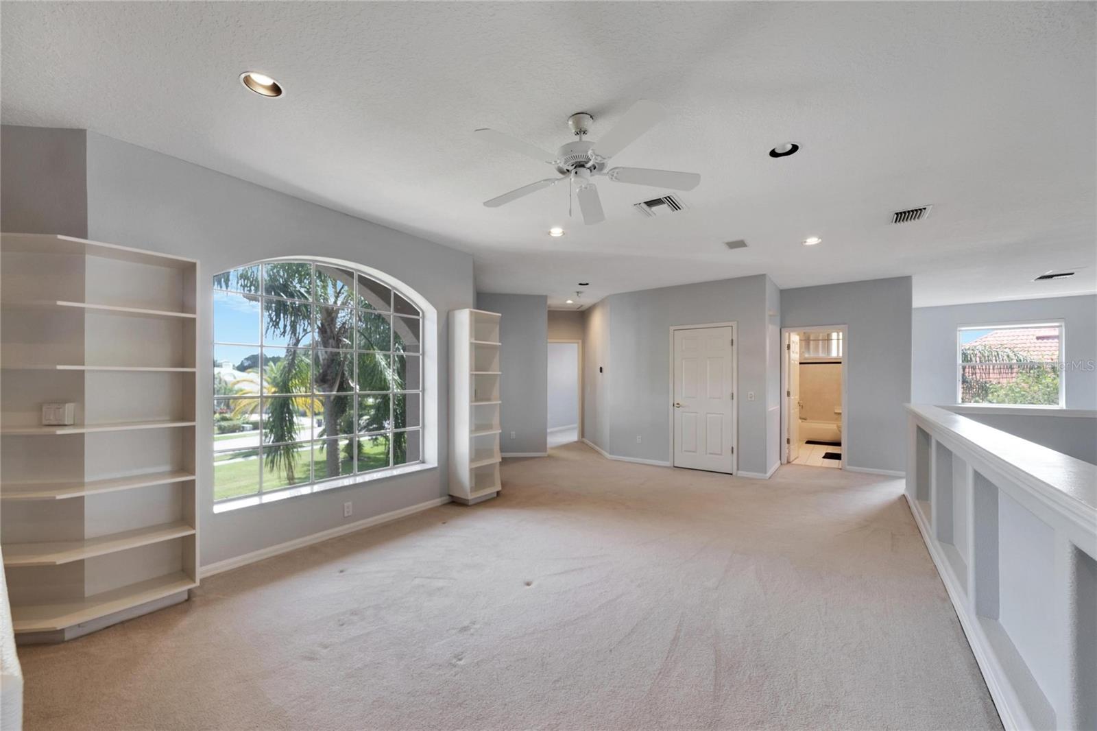 Image 47 of 66 For 17904 Cachet Isle Drive