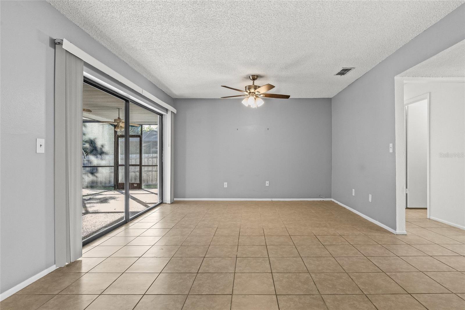 Image 7 of 32 For 2824 Rustic Oaks Drive