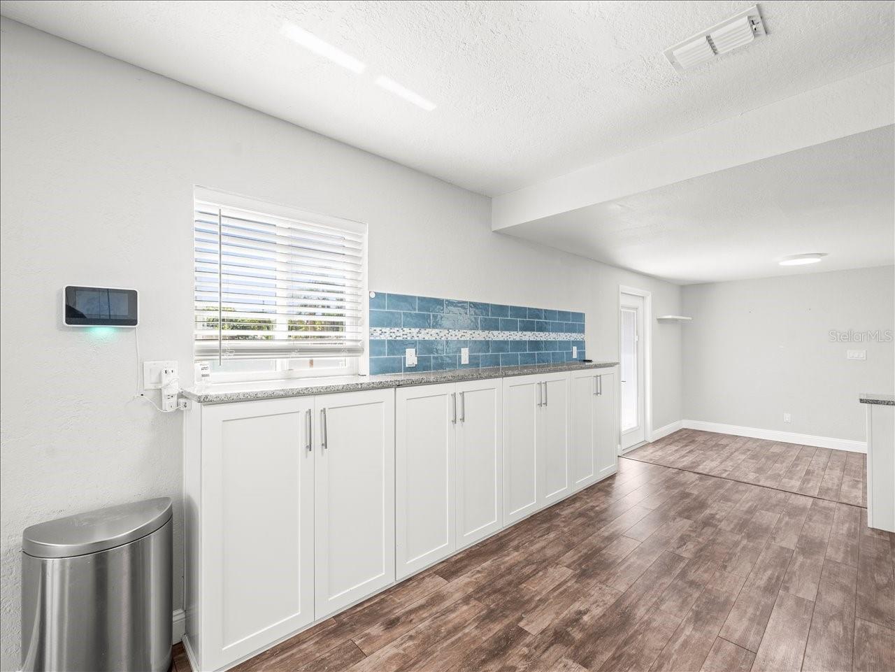 Image 12 of 37 For 2200 Capri Drive