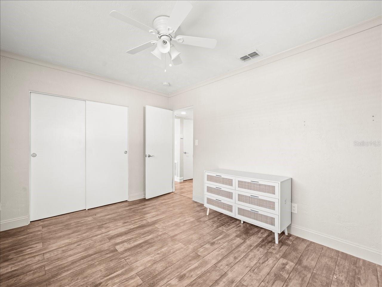 Image 27 of 37 For 2200 Capri Drive