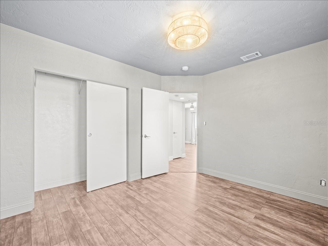 Image 30 of 37 For 2200 Capri Drive