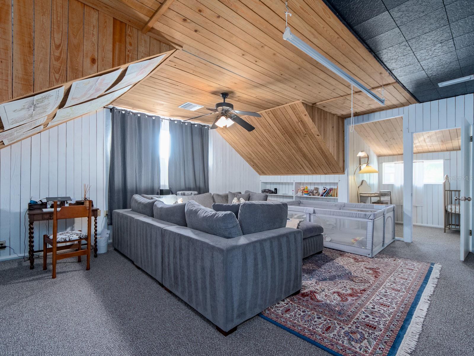 Image 28 of 70 For 945 11th Street N