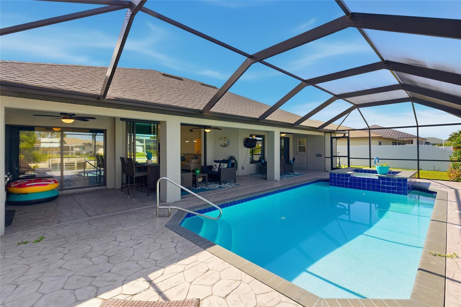 Image 3 of 39 For 1507 2nd Street