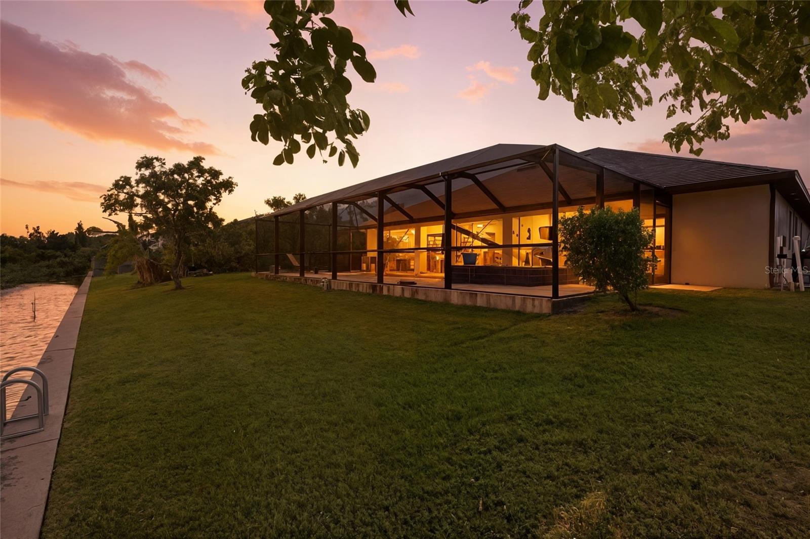 Image 8 of 39 For 1507 2nd Street