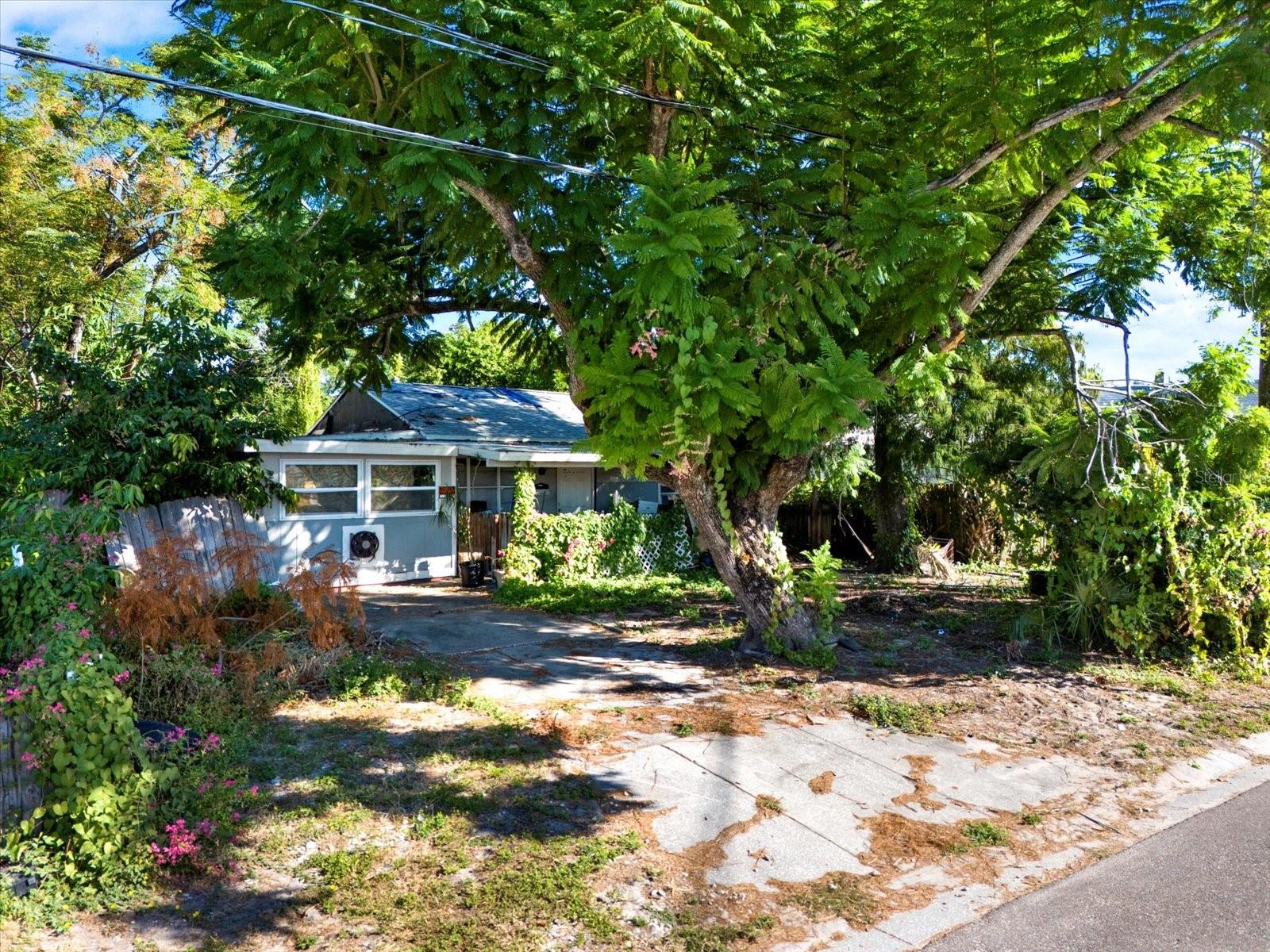 Details for 2221 28th Avenue N, ST PETERSBURG, FL 33713