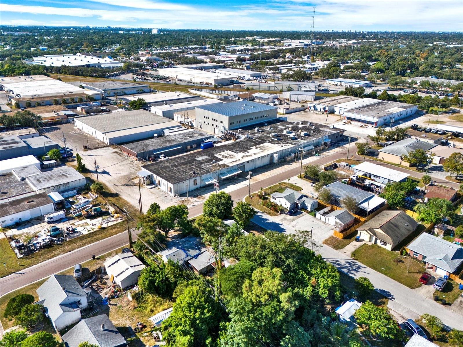 Image 7 of 23 For 2221 28th Avenue N