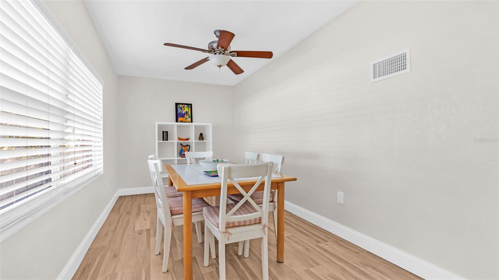 Image 19 of 44 For 7063 Shore Drive S