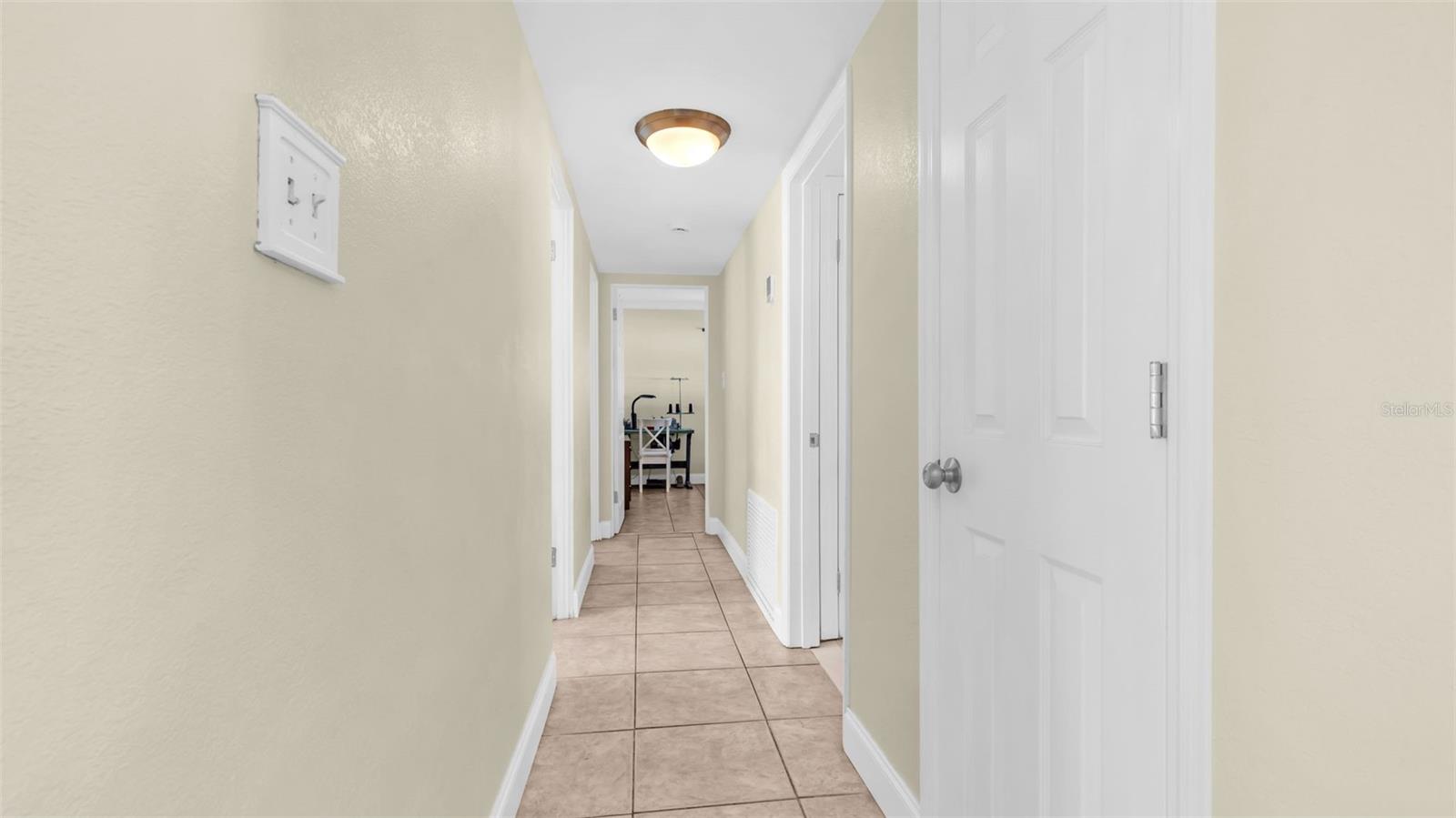 Image 21 of 44 For 7063 Shore Drive S