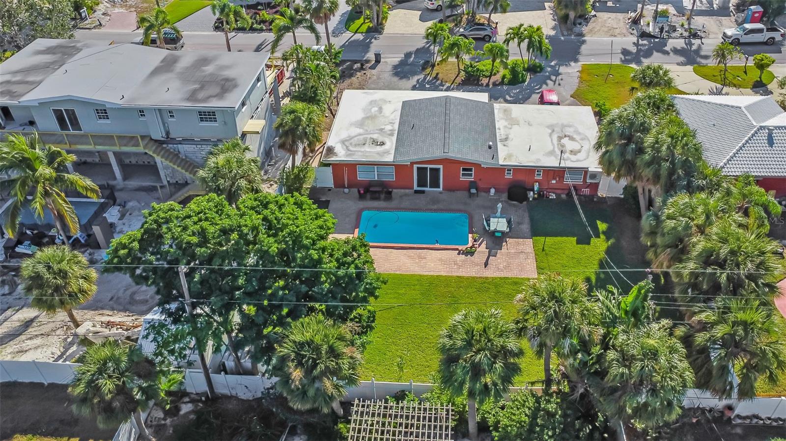 Image 39 of 44 For 7063 Shore Drive S