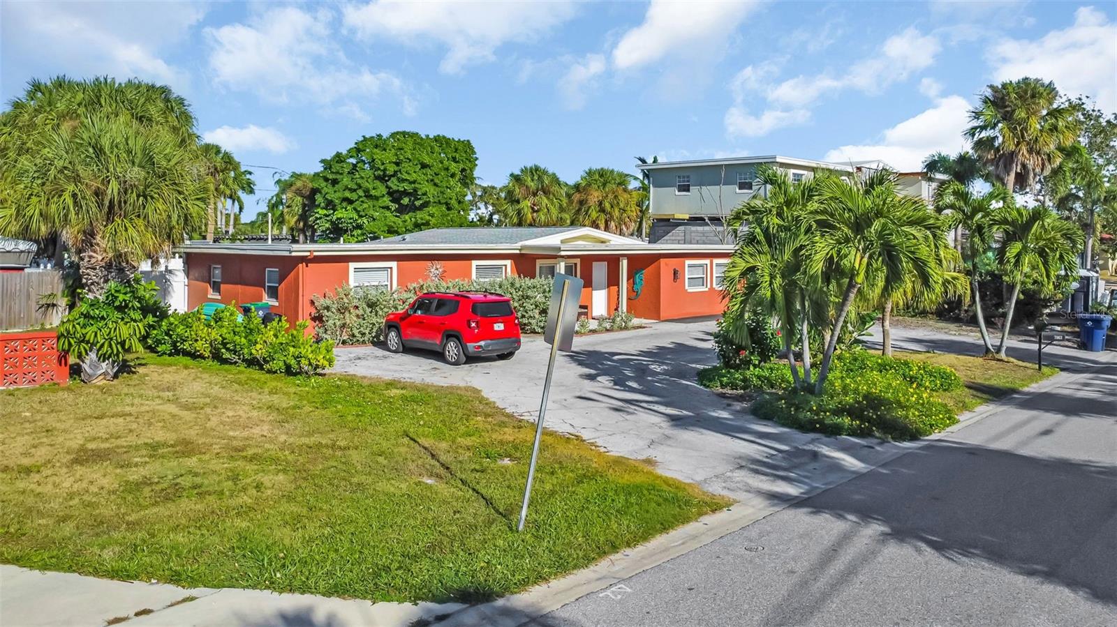 Image 4 of 44 For 7063 Shore Drive S