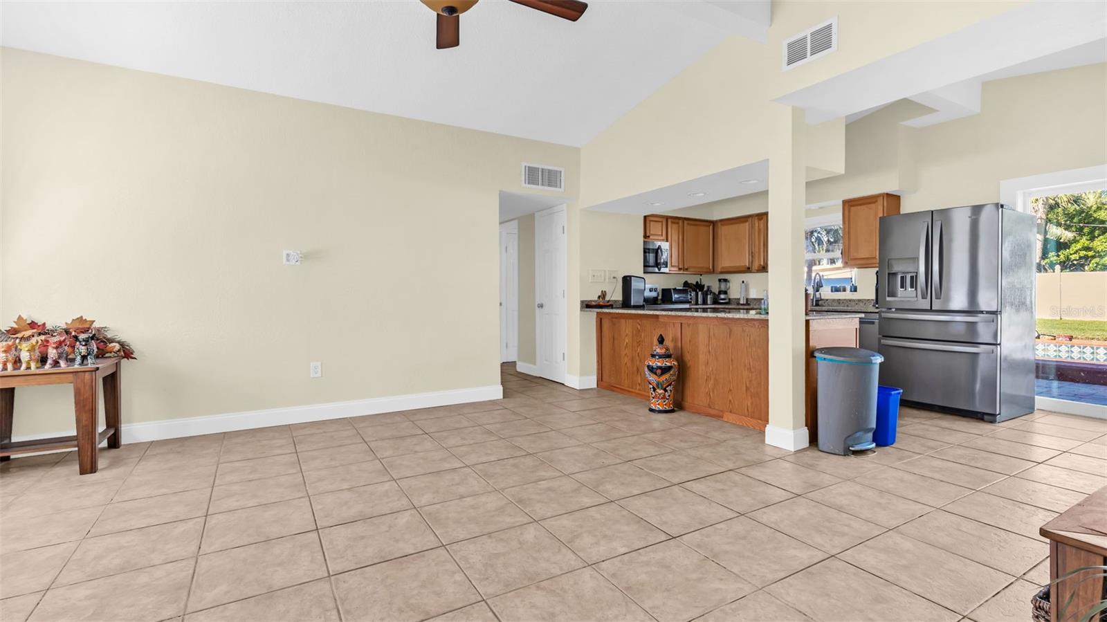 Image 5 of 44 For 7063 Shore Drive S