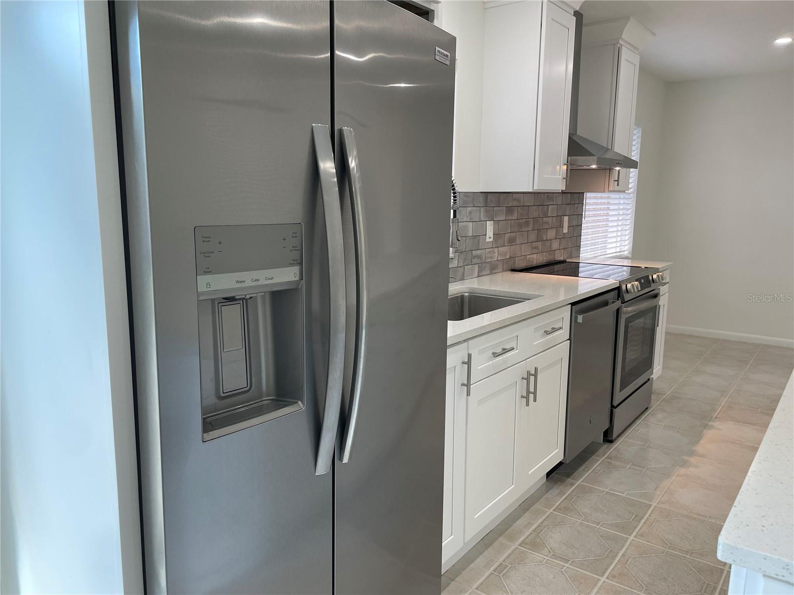 Image 9 of 29 For 19114 Alice Circle