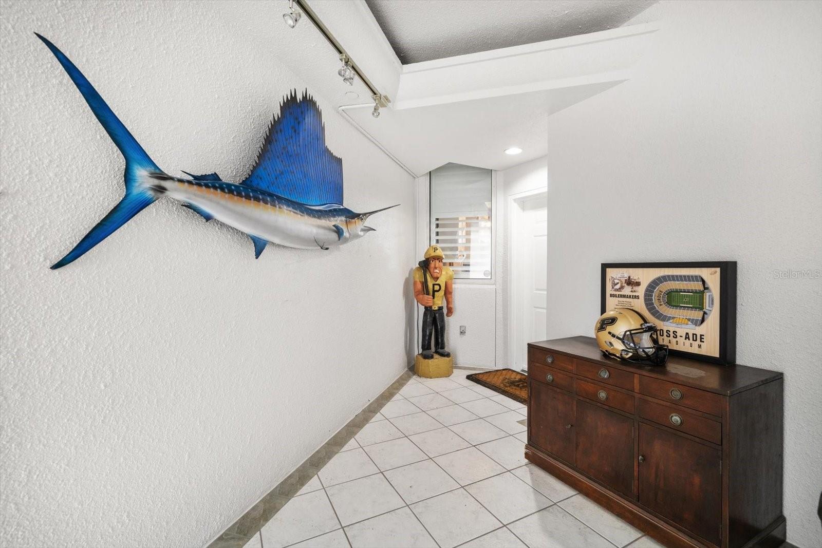 Image 16 of 52 For 2 Seaside Lane 201