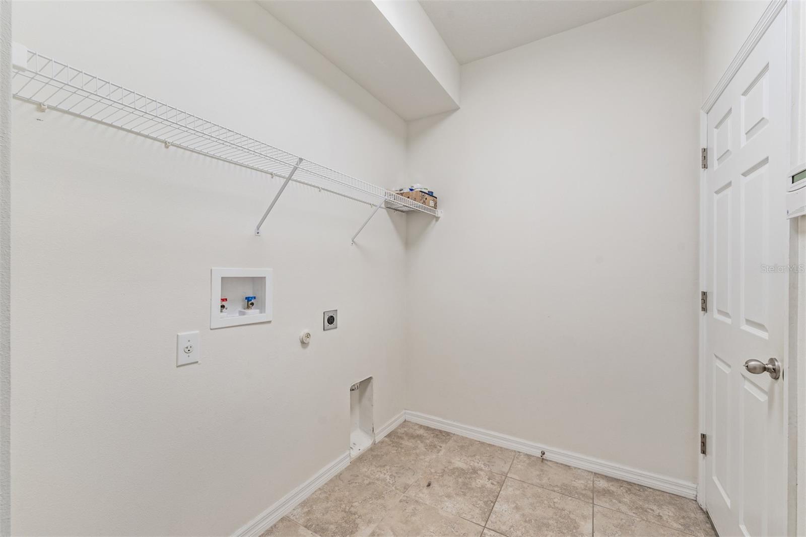 Image 35 of 41 For 1570 Fox Grape Loop