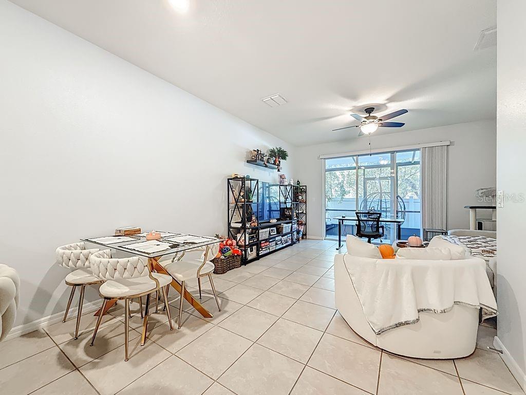 Image 21 of 47 For 5192 Sylvester Loop