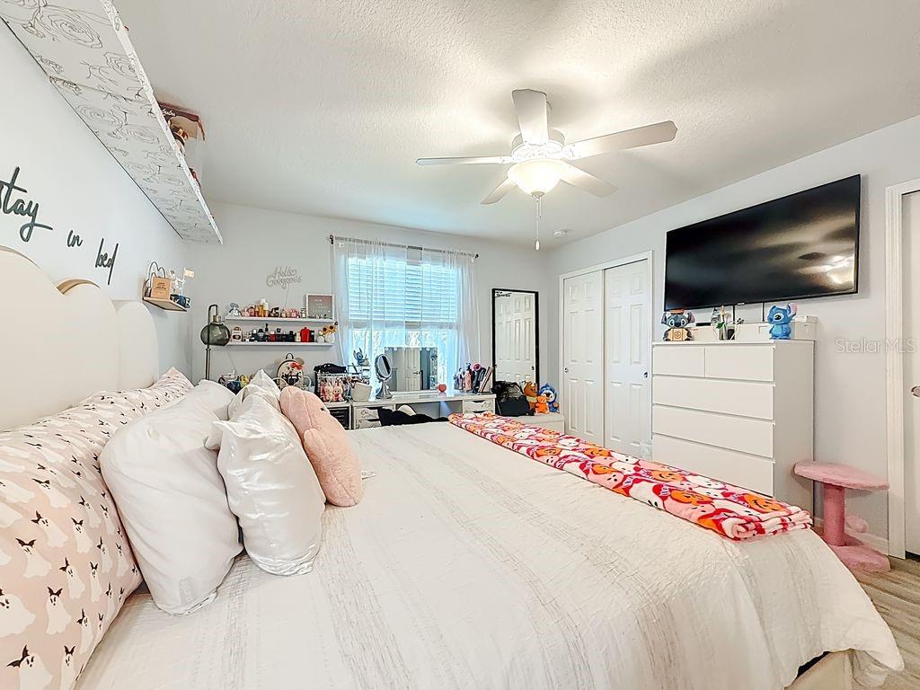 Image 29 of 47 For 5192 Sylvester Loop