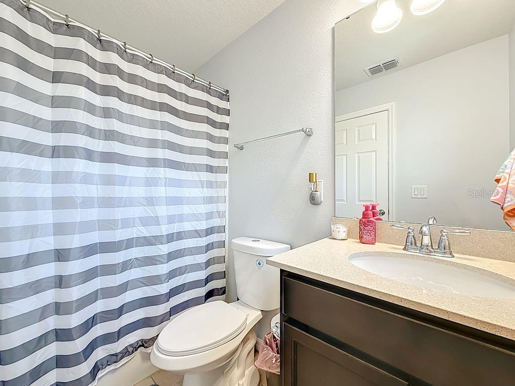 Image 35 of 47 For 5192 Sylvester Loop