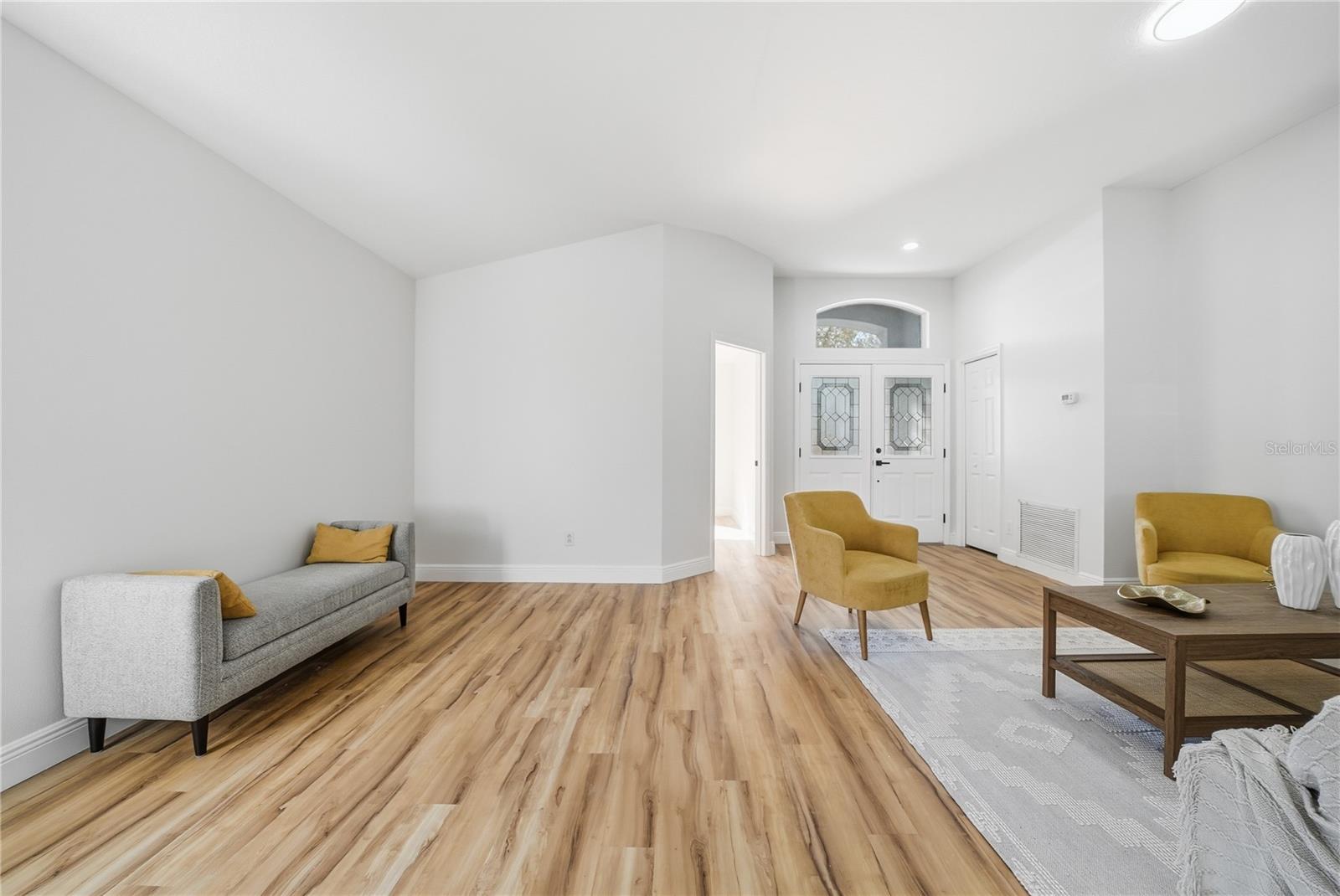 Image 10 of 68 For 4710 Little Denise Court