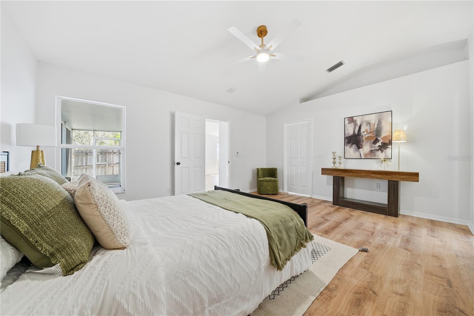 Image 30 of 68 For 4710 Little Denise Court