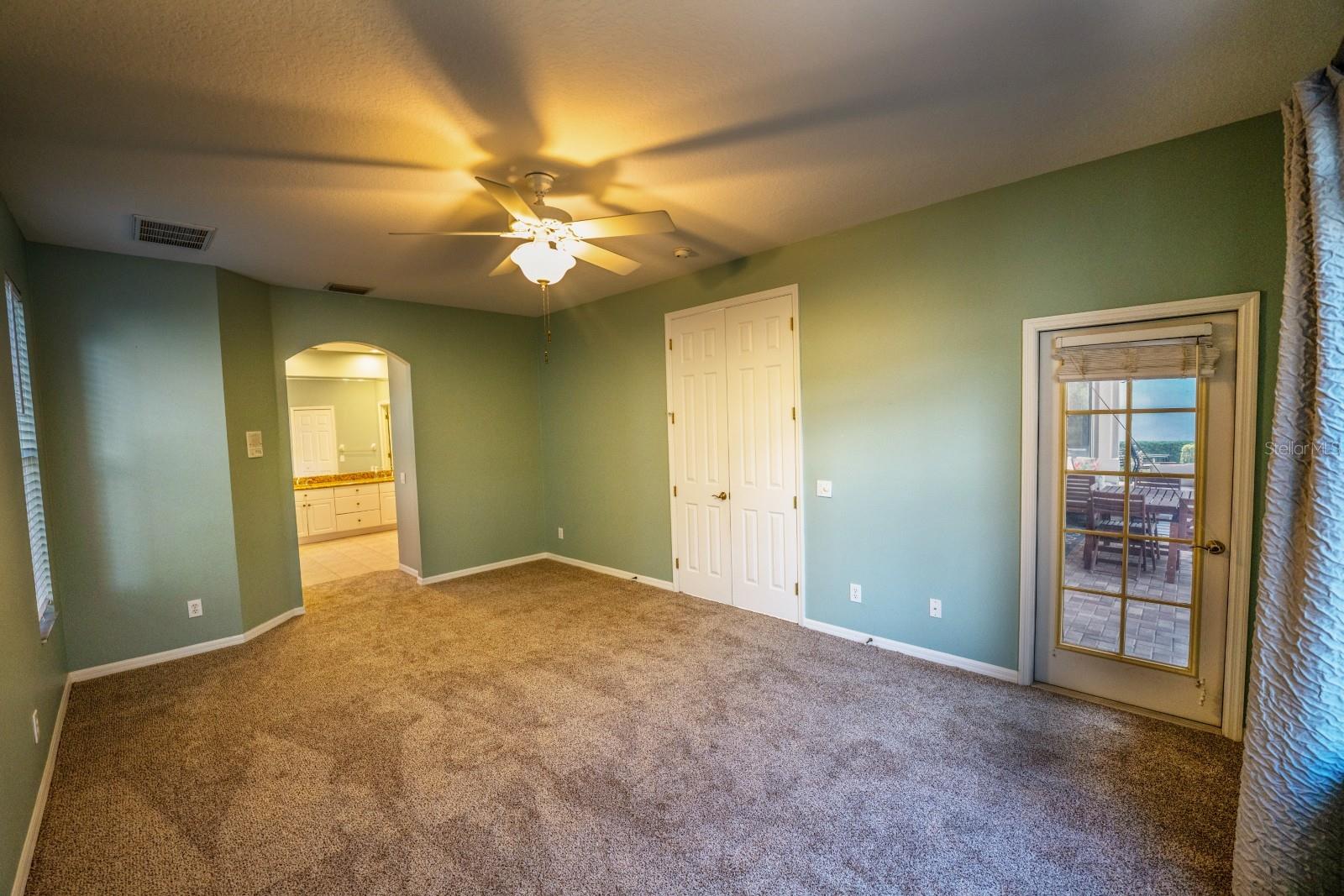 Image 14 of 43 For 17933 Bahama Isle Circle