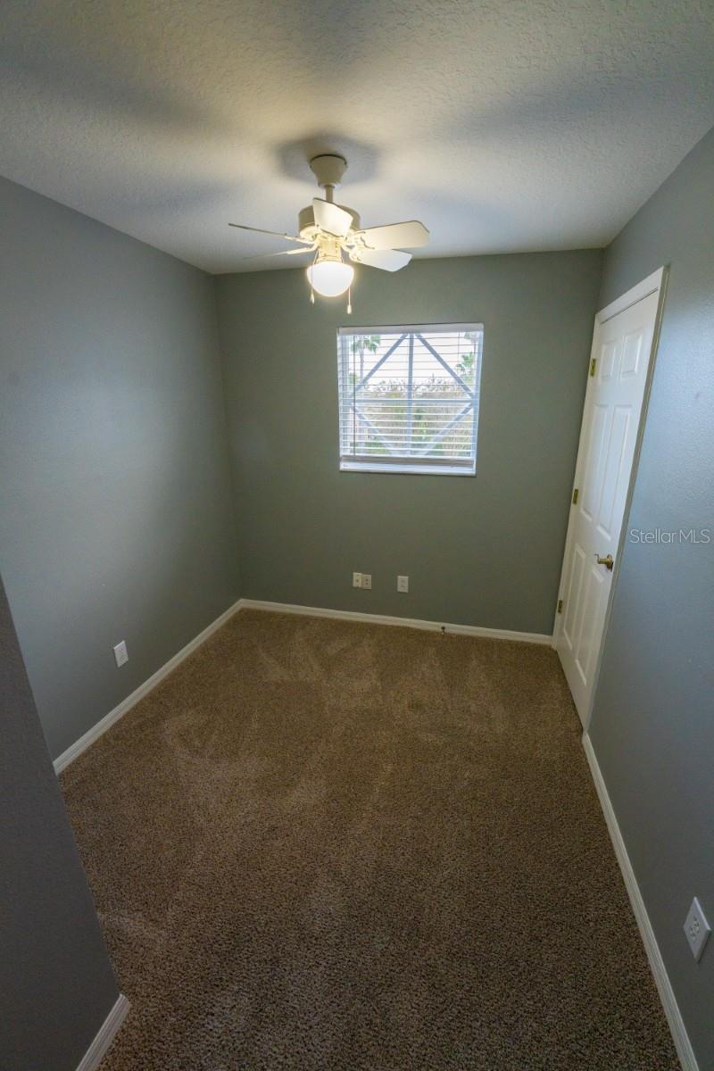 Image 28 of 43 For 17933 Bahama Isle Circle