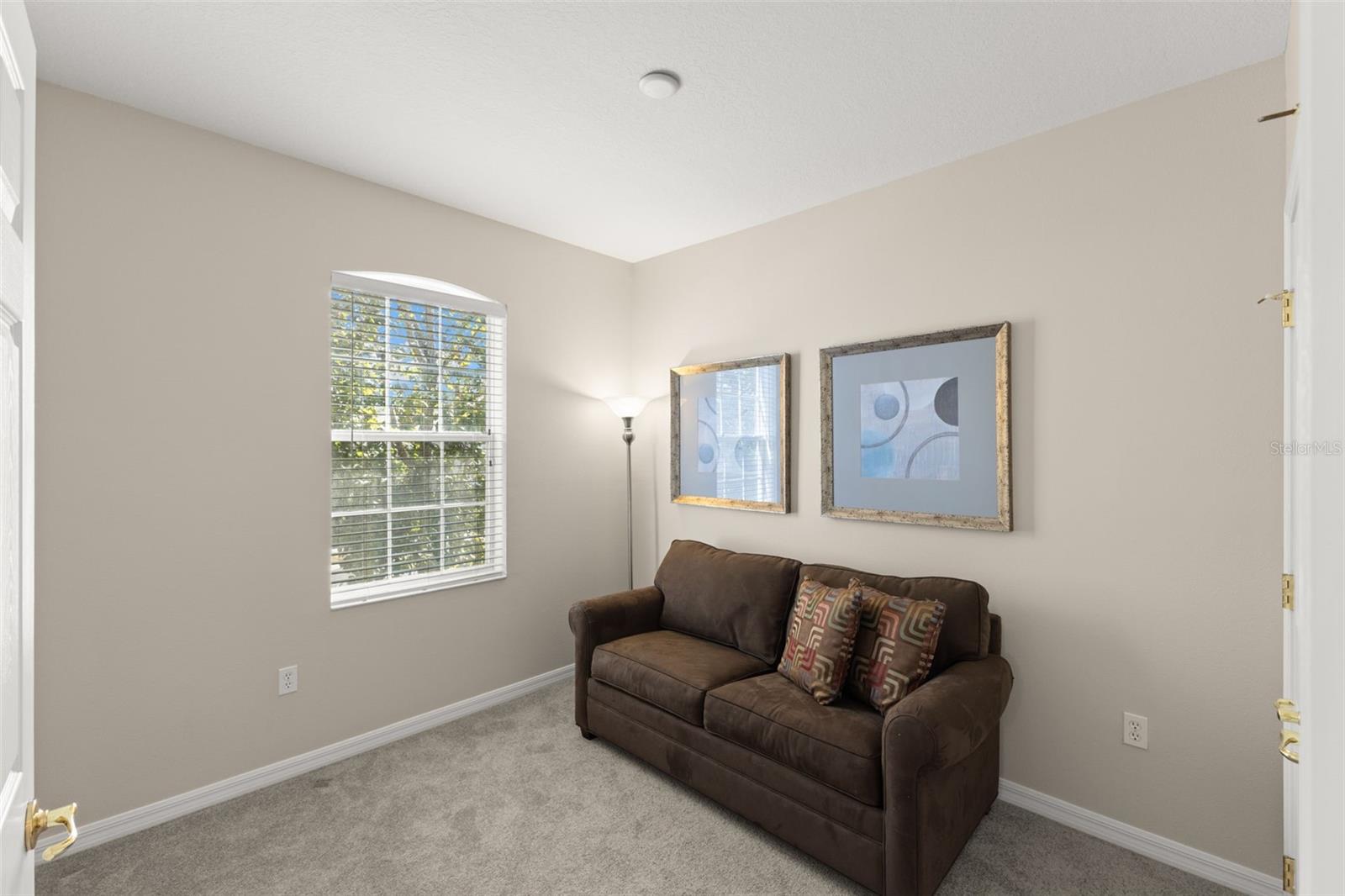 Image 28 of 34 For 14114 Oakham Street