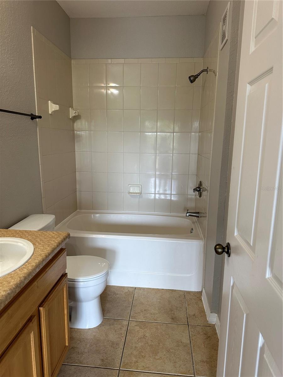 Image 16 of 17 For 10201 Courtney Palms Boulevard 302