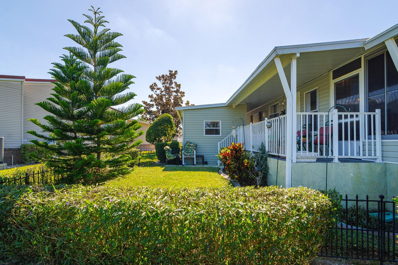 Image 40 of 48 For 2352 Peavine Circle 1016