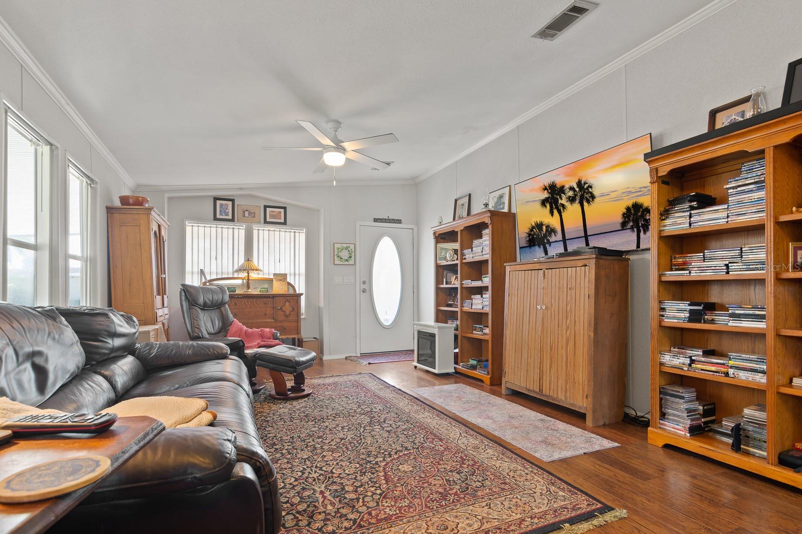 Image 7 of 48 For 2352 Peavine Circle 1016