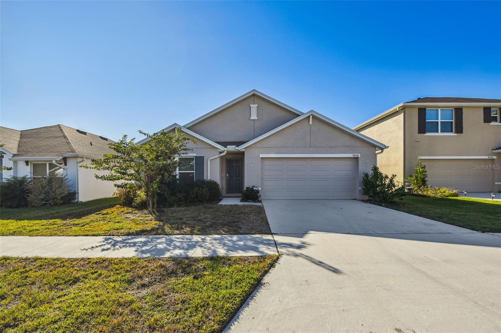 Listing photo id 0 for 9210 Sapphire Creek Place