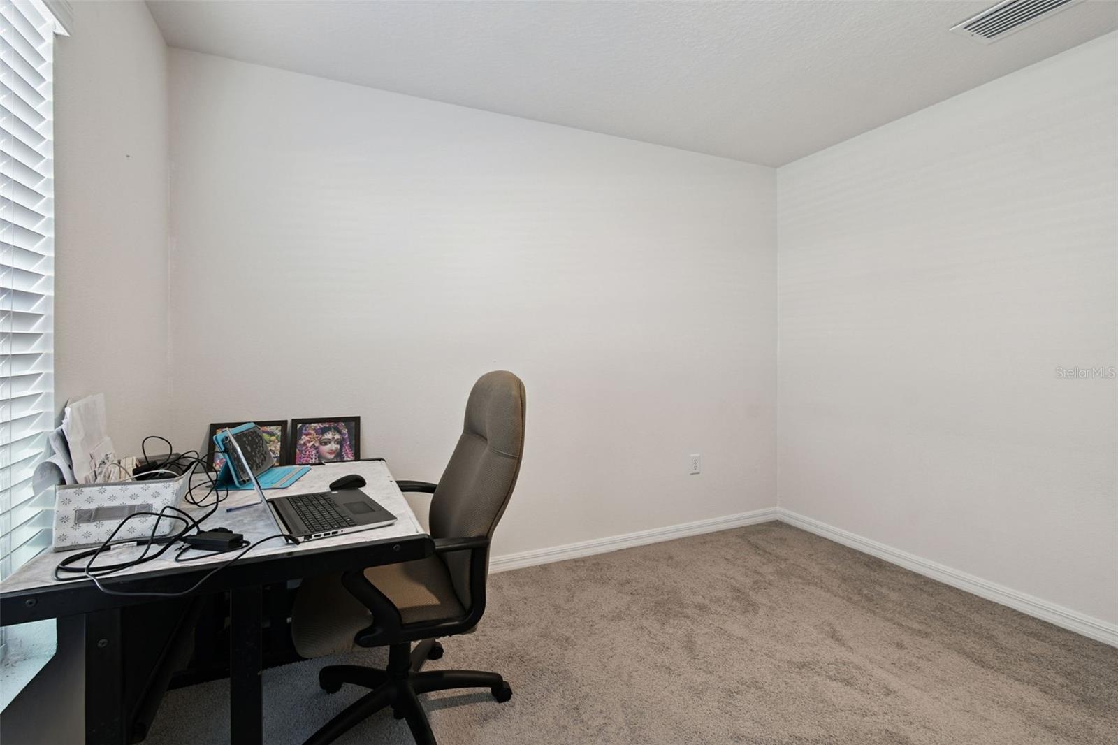 Listing photo id 29 for 9210 Sapphire Creek Place