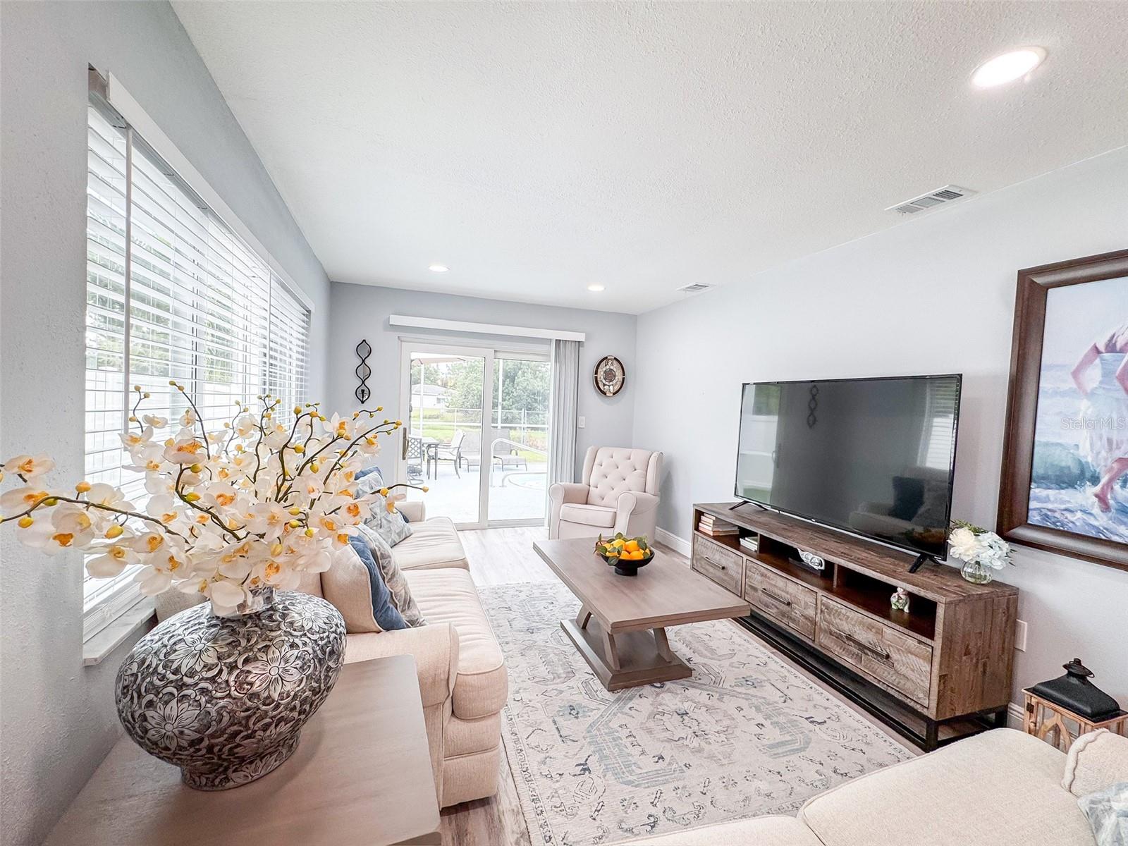 Image 11 of 32 For 12269 70th Street