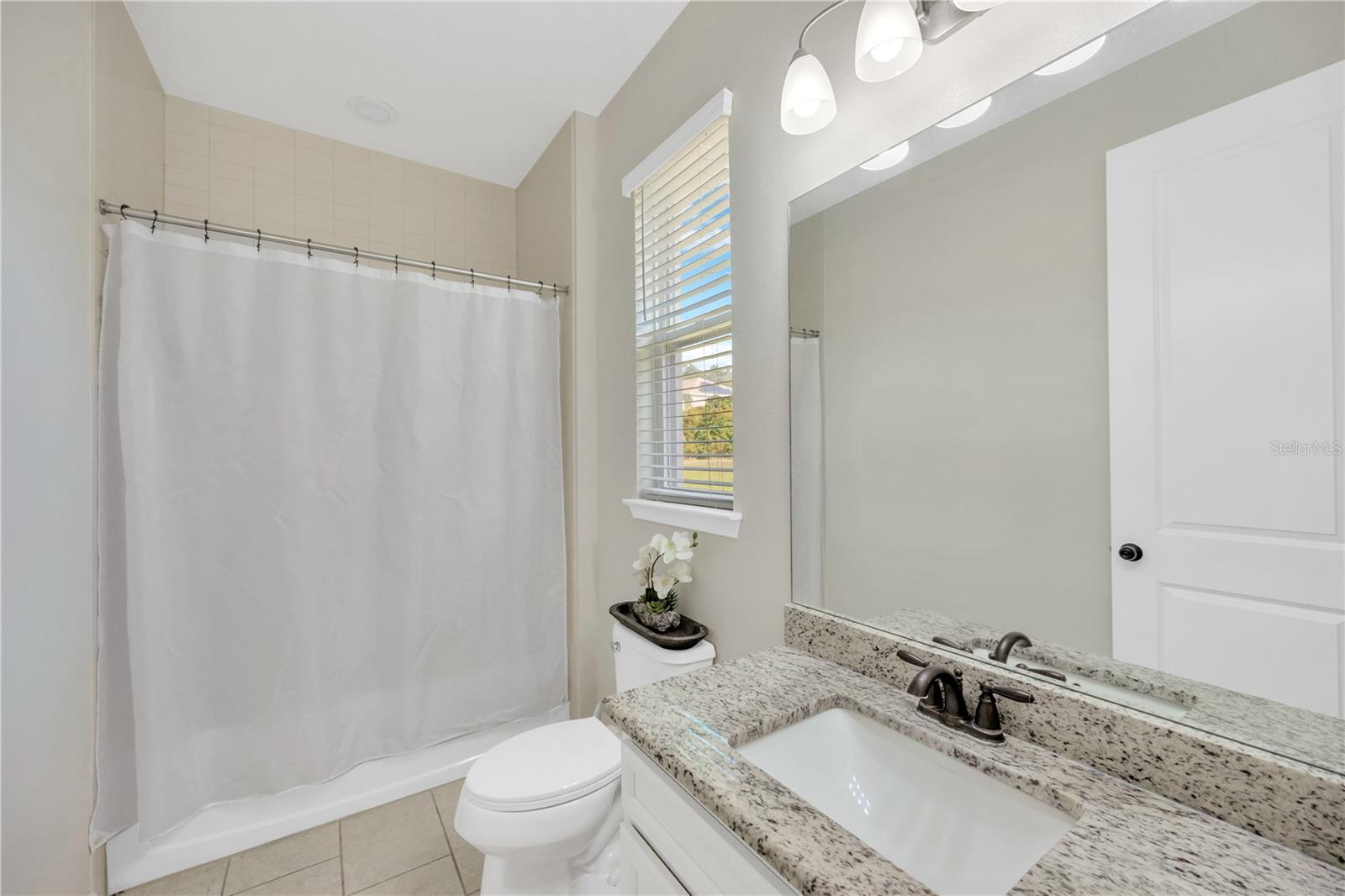 Listing photo id 31 for 2608 Valley Sunset Lane