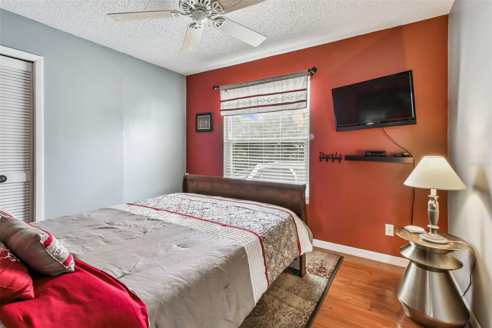 Listing photo id 24 for 1119 Fox Chapel Drive