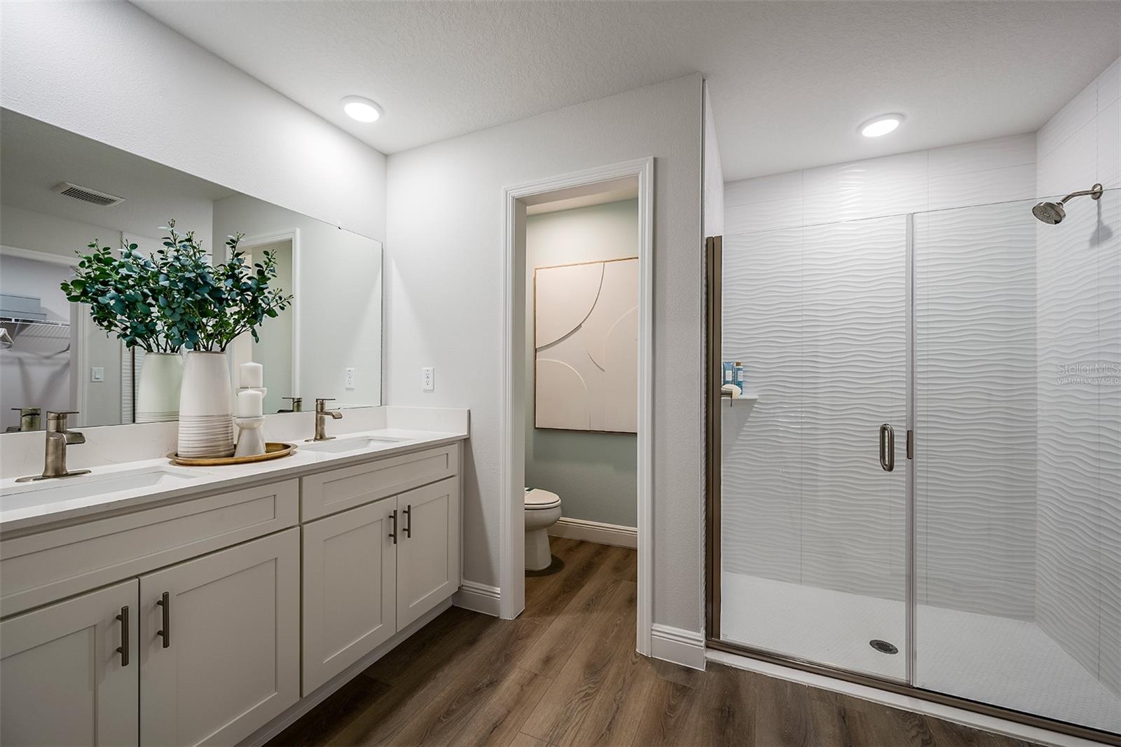 Image 25 of 32 For 31702 Chateau Manor Lane