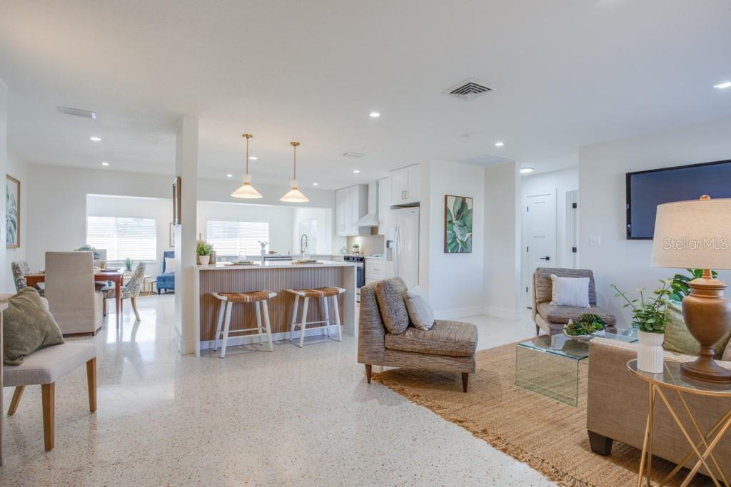 Image 11 of 44 For 272 79th Avenue Ne