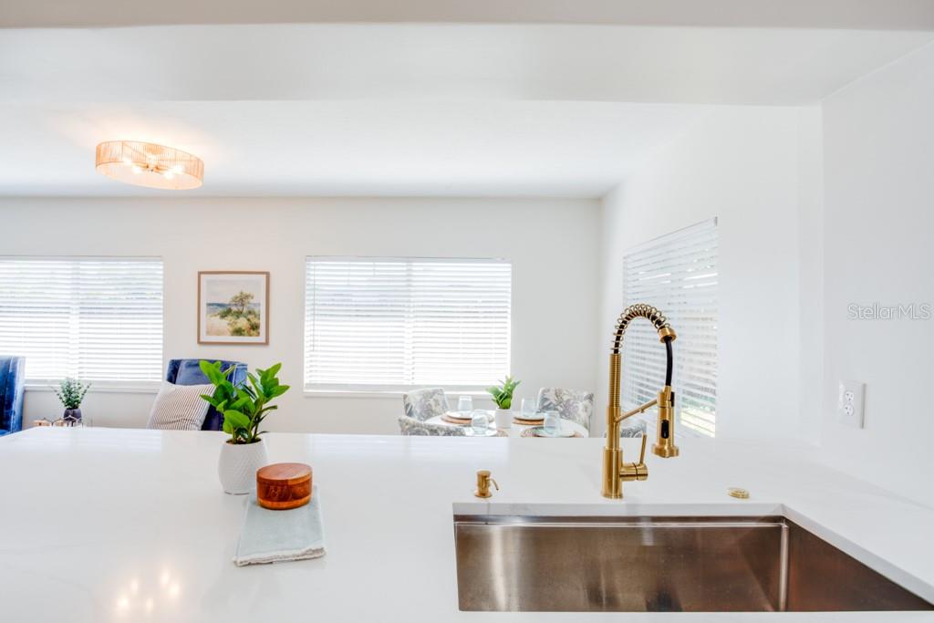 Image 19 of 44 For 272 79th Avenue Ne