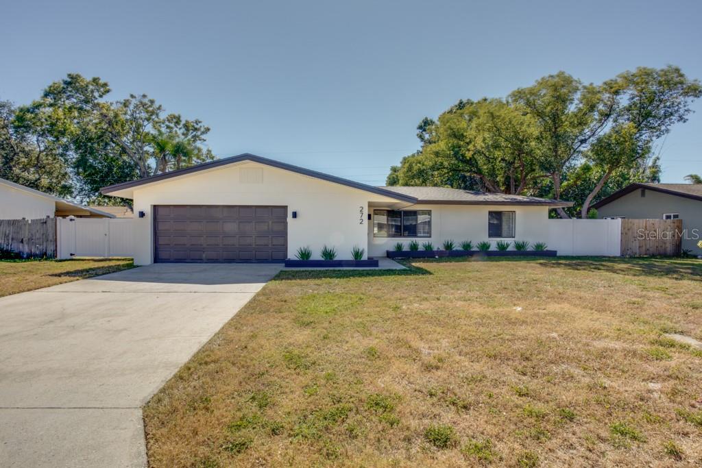 Image 2 of 44 For 272 79th Avenue Ne