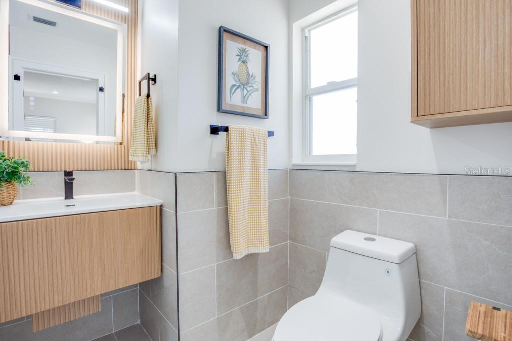 Image 30 of 44 For 272 79th Avenue Ne