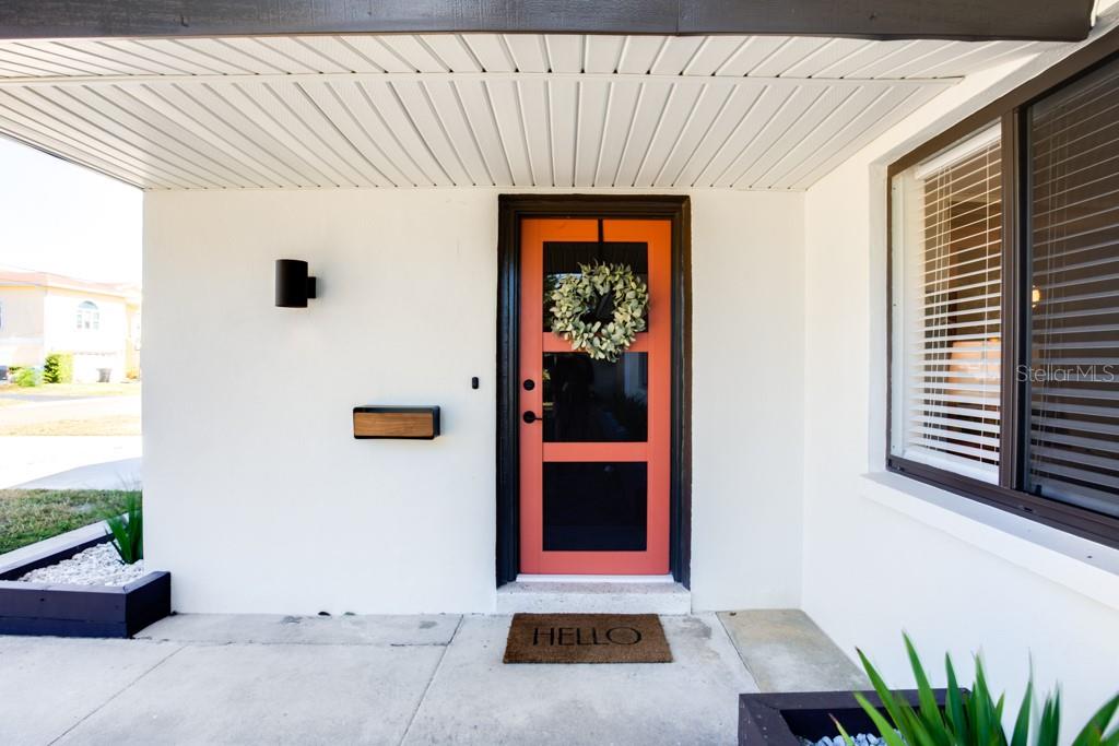 Image 4 of 44 For 272 79th Avenue Ne