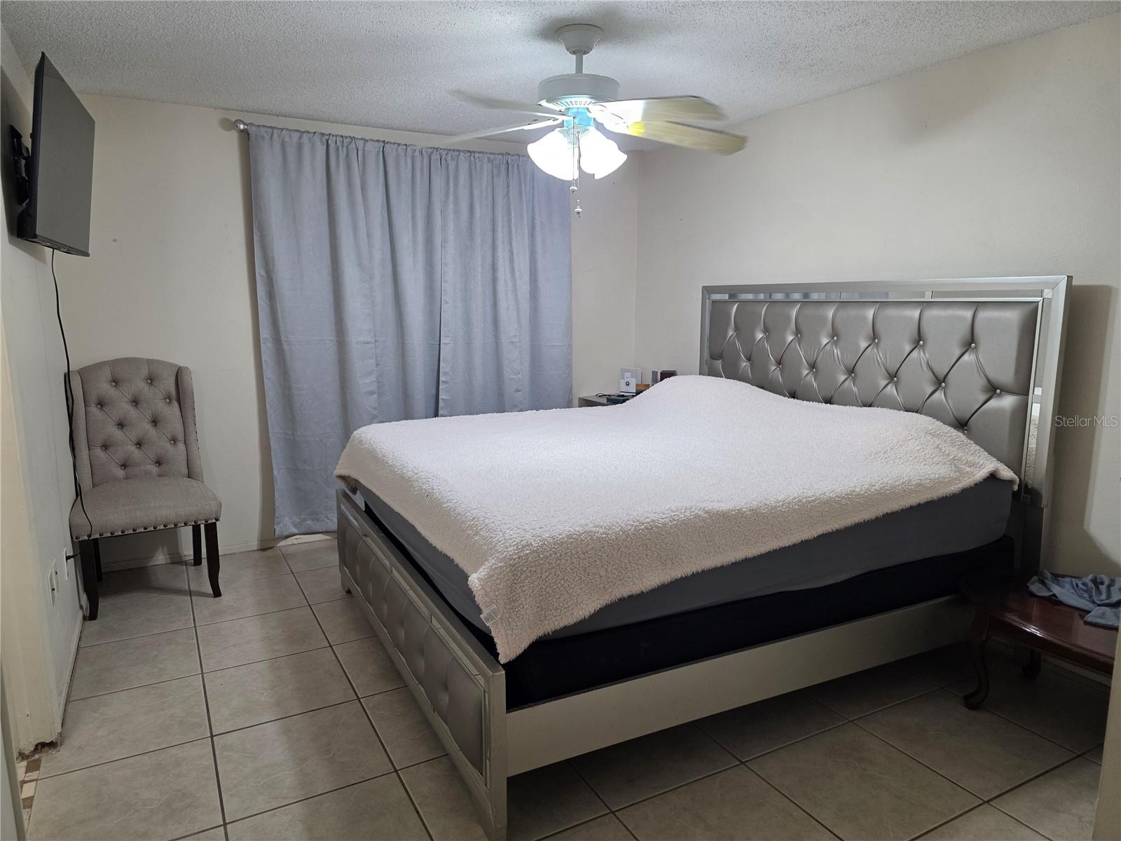 Image 3 of 4 For 8810 Covered Bridge Court