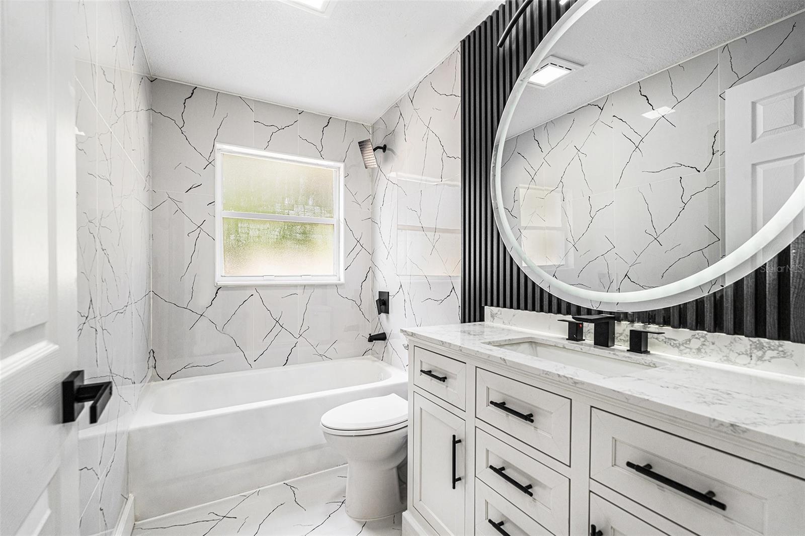 Image 22 of 29 For 18911 Furman Drive