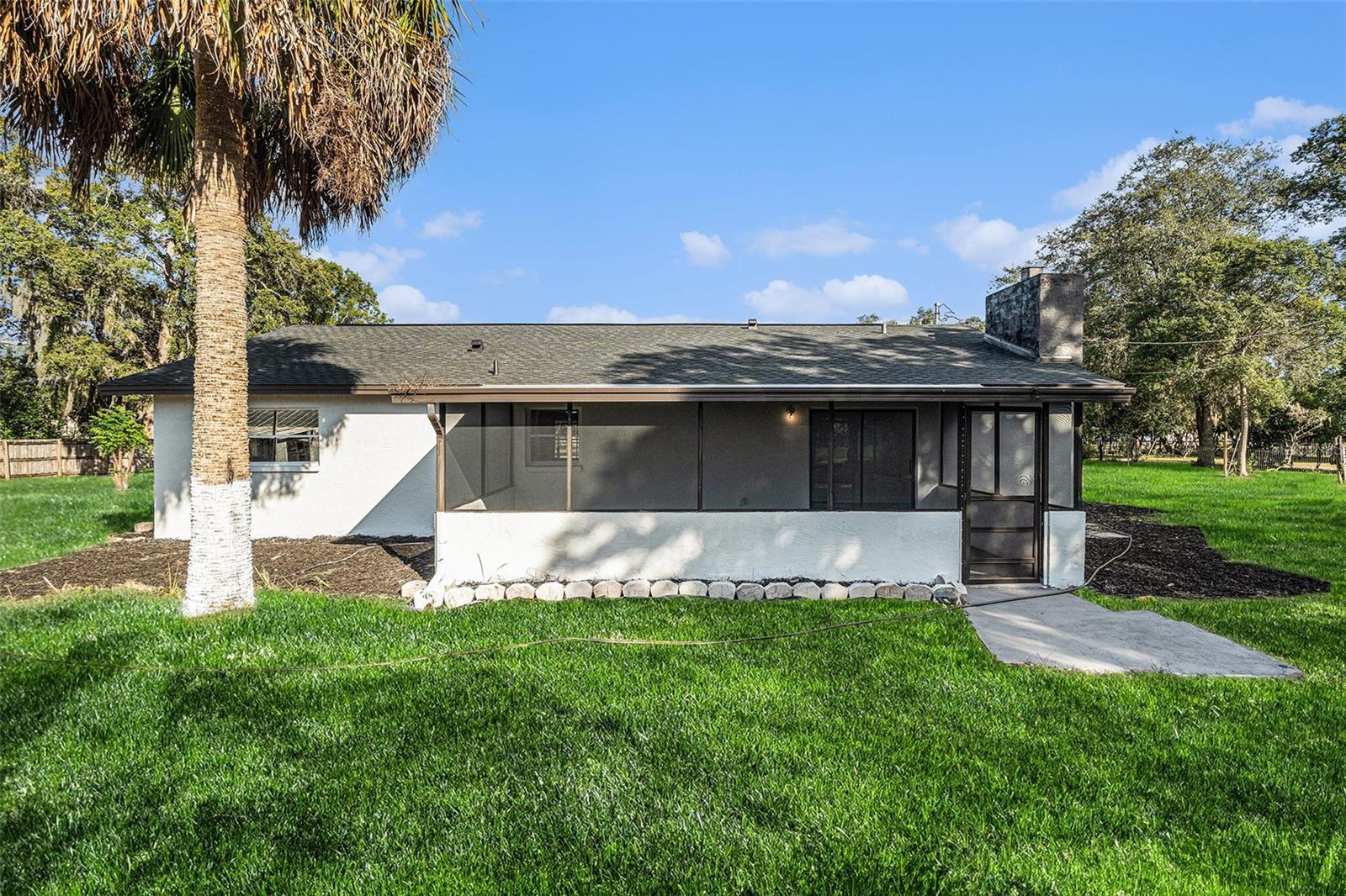 Image 25 of 29 For 18911 Furman Drive