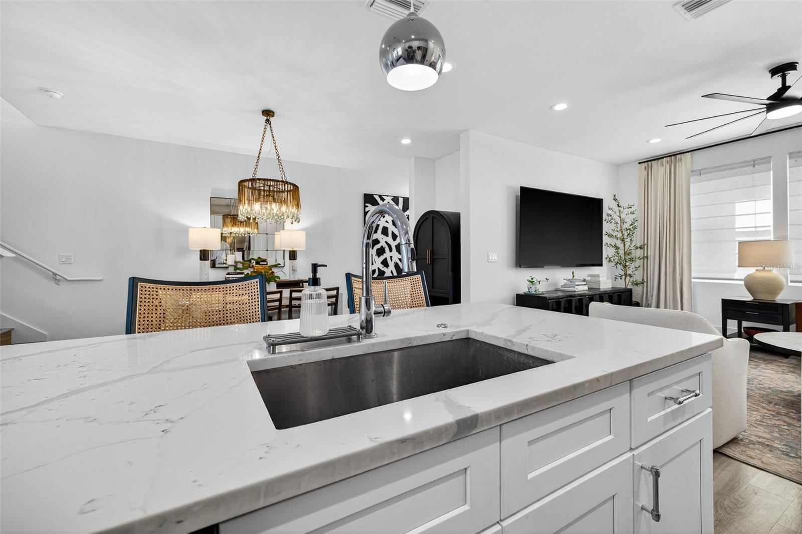 Image 15 of 51 For 29 29th Street N